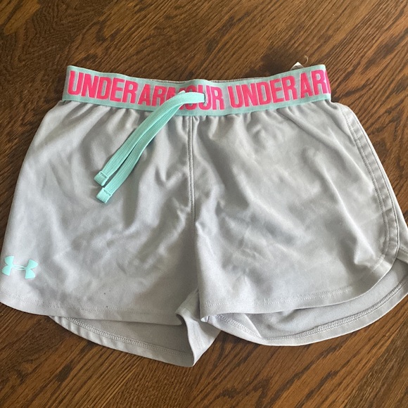 cute athletic shorts! - Picture 2 of 4